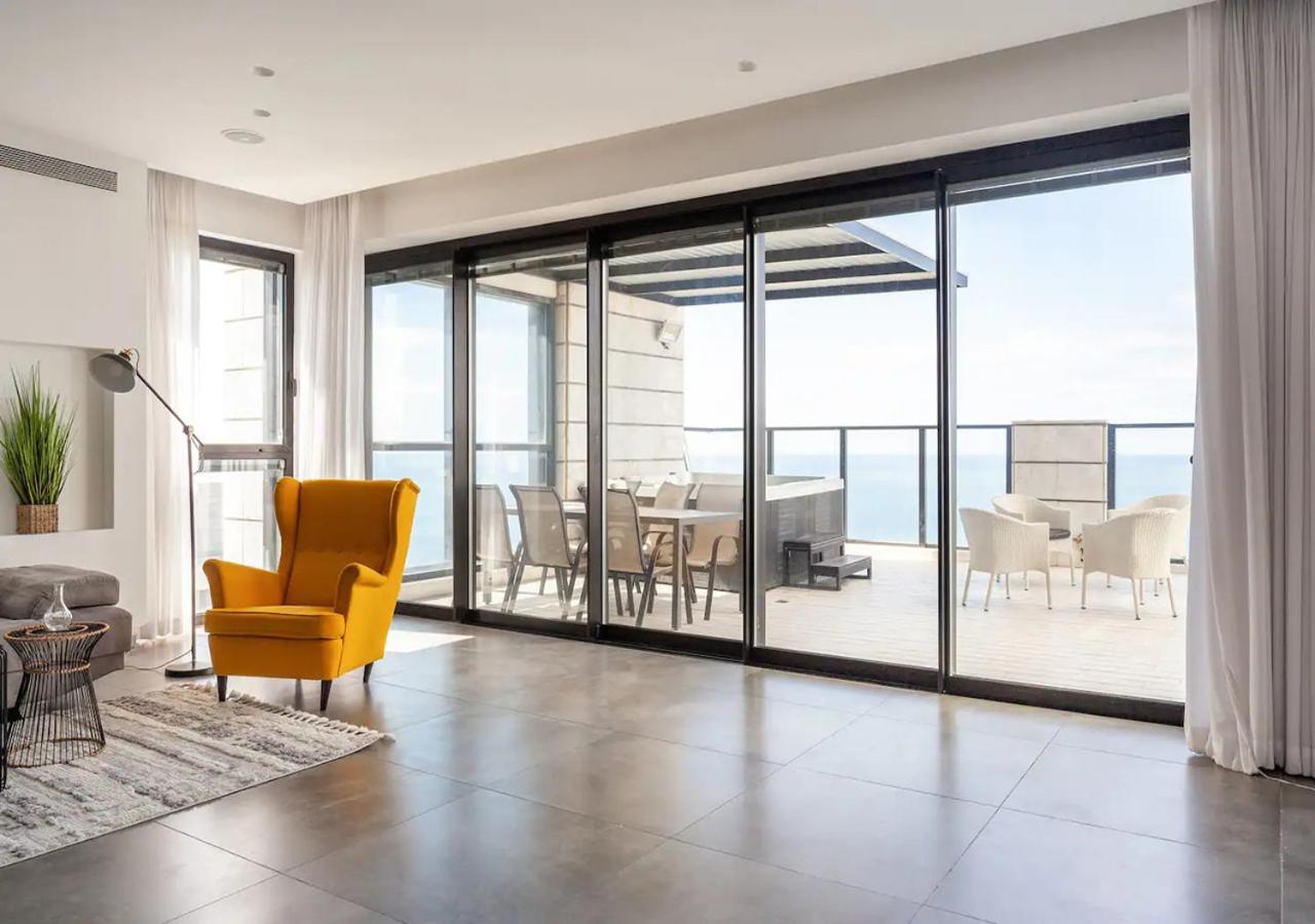 Oַ&O Group- Luxury Penthouse Jacuzzi Sea 36 Floor Apartamento Bat Yam Exterior foto