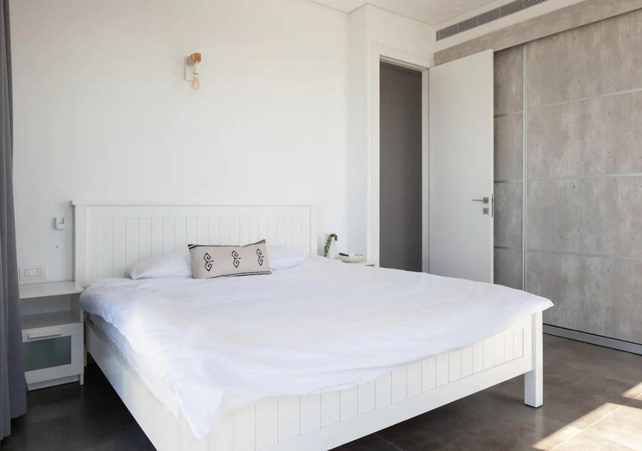 Oַ&O Group- Luxury Penthouse Jacuzzi Sea 36 Floor Apartamento Bat Yam Exterior foto
