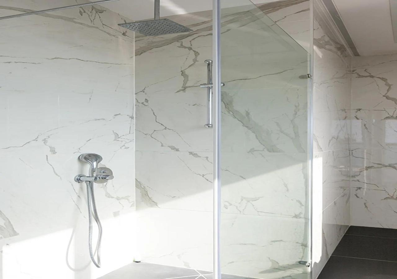 Oַ&O Group- Luxury Penthouse Jacuzzi Sea 36 Floor Apartamento Bat Yam Exterior foto