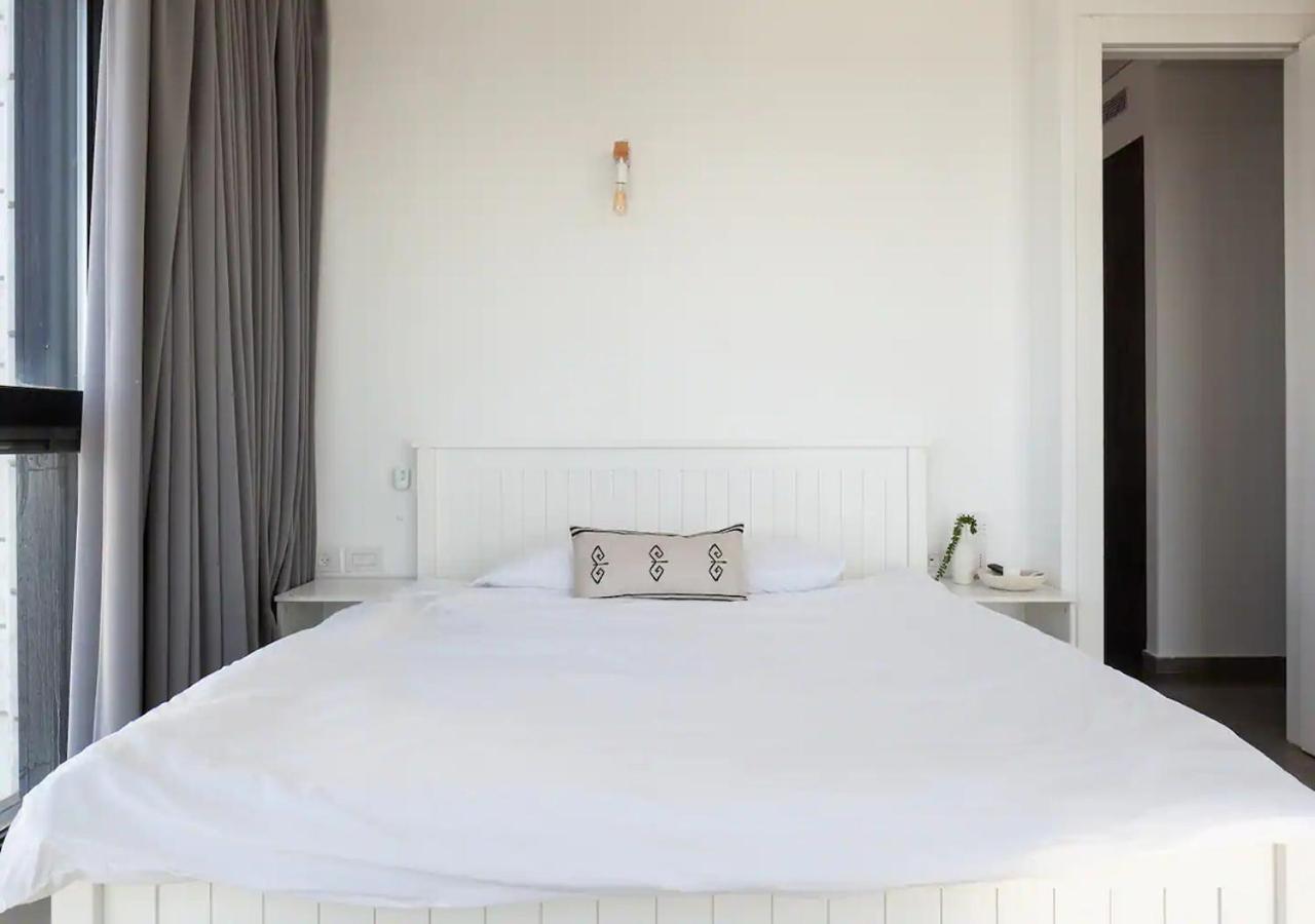 Oַ&O Group- Luxury Penthouse Jacuzzi Sea 36 Floor Apartamento Bat Yam Exterior foto